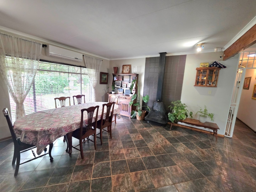 4 Bedroom Property for Sale in La Provance Free State